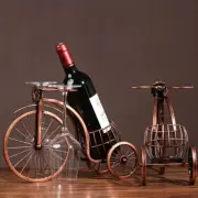 METAL RETRO BICYCLE SHAPE WINE RACK 34X33CM