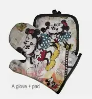 Mickey And Minnie Mouse Potholder And Oven Mitt Set