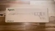 Brand New Dyson v15 Detect Fluffy