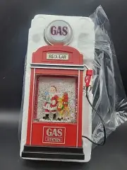 Christmas Snow Globe Lantern Santa In Gasworh Music Spinning Water Lamp
