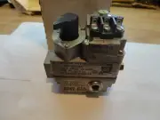 INTERSTATE ELECTRIC IGV 324-24 Gas Valve with Side Taps