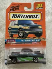 Matchbox 1997 Classic Decades '57 Chevy Bel Air #31/75 - Black/Green