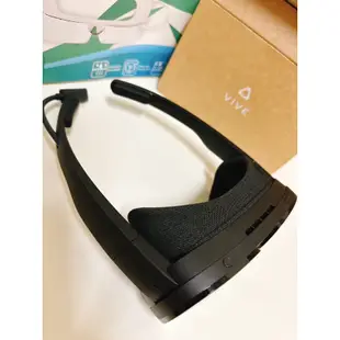 （二手九成新）HTC VIVE FLOW VR 眼鏡