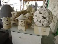 在飛比找Yahoo!奇摩拍賣優惠-峇里島 ~砂岩石雕藝品