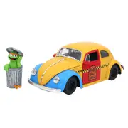 Jada 1:24 Scale Sesame Street Volkswagen Beetle With Oscar The Grouch 1959 Model