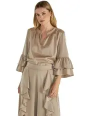 [Fate & Becker] The Dancer Top in Beige