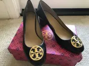New Tory Burch Size 9 Benton 50mm Leather Pump
