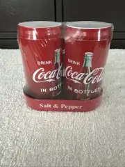 New Coca Cola Salt and Pepper Shaker Set Of 2 Red White Free Shipping