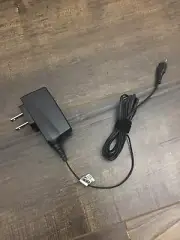 Nokia AC Adapter 5V 550mA AC / DC AC-6U micro USB