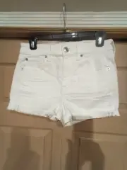 American Eagle Women's Next Level Stretch White Shorts Size 6