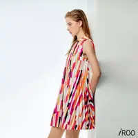 在飛比找momo購物網優惠-【iROO】彩色幾何方塊印花洋裝