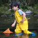 🔥熱賣/可開發票/免運🔥 兒童玩水連體下水褲幼兒園防水衣服趕海小孩雨鞋安吉遊戲服遊戲服 DGCF