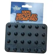 Snowboard Stomp Pad, 100% Recycled Plastic - Spike Grip - Snowboard Traction