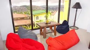 碧瑤市區的4臥室獨棟住宅 - 180平方公尺/3間專用衛浴Baguio City spacious modern 2-story house w/ views