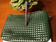 Sephora Mini Eye Pencil To Go In Vintage Mauve ($6) & Ipsy August Cosmetics Bag