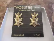 Vintage TWO SISTERS Gold Tone RHINESTONE ANGELS ON STARS Earrings On Card