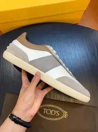 在飛比找Yahoo!奇摩拍賣優惠-東方小食生活舘頂級貨 TODS牛皮 托德斯男鞋運動鞋TODS