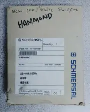 SCHMERSAL SRB301MC-24V 101190684 SAFETY MONITORING MODULE NEW!! WOW!!