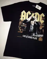 AC/DC T-SHIRT. (make a offer)