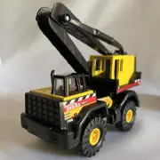 2 Tonka Hasbro Maisto International CRANE (762914) & BACKHOE (762906) Set