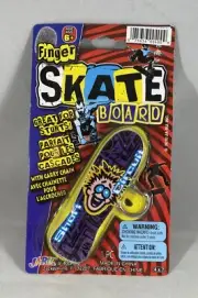 2010 JA-RU FINGER SKATE BOARD W/ CARRY CHAIN ( NEW ) Short Circuit