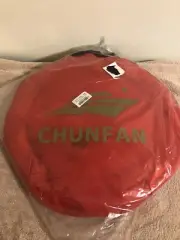 Chunfan Kids or Pets Tunnel Triangle Tent & Ball Pit NIP