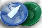 Lot of 2 - 8" Blue & Green Gold Pans w/ Bottle Snuffer-Panning Kit-Prospecting