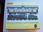 HORNBY R3400 GOLDEN ARROW LAST STEAM RUN TRAIN PACK - LTD ED - DCC READY