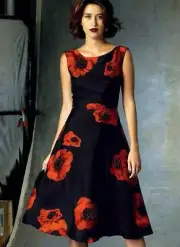 Vogue Sewing Pattern 1422 Misses Petite Back-v Dress Size 14-22 Uncut