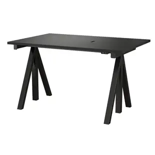 Works 電動升降辦公桌（黑色紋理桌面、黑色桌腳、120 公分）