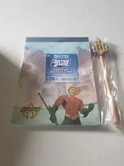 CULTUREFLY WORLD'S FINEST JUSTICE LEAGUE AQUAMAN NOTEPAD & TRIDENT PEN SET NIP
