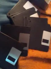 GENERIC 3.5" BLANK FLOPPY DISKS LOT OF 8 BLACK 1.44MB HD