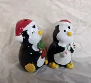 Salt and Pepper Set Holiday Penguins Christmas Mini Shaker Set NEW