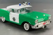 1/43 Corgi Classics Die-cast 51301 San Diego Chevrolet Sheriff’s Car D0261 LZ