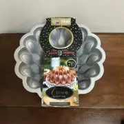 Nordic Ware Crown Bundt Pan 10 Cups 2.4 Liters Made in USA NEW