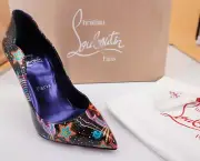 Christian Louboutin Hot Chick Black Star Light Pointy Toe Pump SZ 36.5 NIB $799