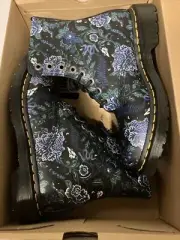 Women’s Dr Martens 1460 Pascal Boots Size 7 Mystic Garden