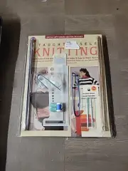 NEW Sealed Boye Knit Kit I Taught Myself Knitting Book & Needles/Accessories
