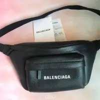 在飛比找蝦皮購物優惠-二手便宜出 BALENCIAGA EVERYDAY 巴黎世家