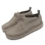 Clarks 沙漠靴 Desert Trek GTX 男鞋 米色 沙色 麂皮 防水 黃金大底 復古 短靴 26165623