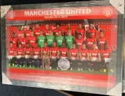 Manchester United 2013/2014 Premier League Champions - Team Poster - Framed
