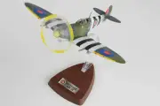 812005C Forces of Valor Spitfire Mk IX 1/72 Model MK392 RAF No.144 (Canadian)