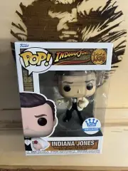 Funko Pop Movies - Indiana Jones #1356 Special Edition W/ Protector