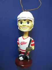 2002 The Memory Company NHL DETROIT RED WINGS Bobbin Bobble Head Ornament *