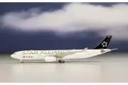 PH4THA2039 Phoenix Models A330-200 1/400 Model HS-TBD Thai Airways