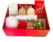 Gift Hamper Mug Bayliss & Harding Lindt Body Collection soap Tilley Melts