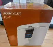 Vitamix FoodCycler Eco 5 | White Cream Processor and Recycler - Kitchen Counter