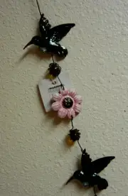 SPINNING WIND DANGLING HUMMINGBIRD HANGING PATIO YARD ART DECORATION