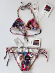 NWT 19M CHANEL COCO BEACH MULTICOLOR CC LOGO SWIMSUIT TOP PANTS SET BIKINI 34 XS