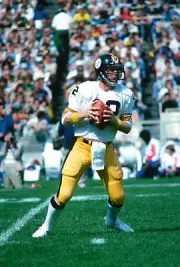 Quarterback Terry Bradshaw Of The Pittsburgh Steelers 1980 NFL Photo 16